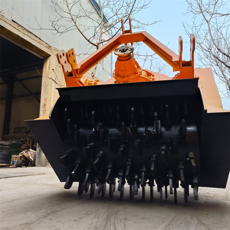 树根打树机 100型后桥树墩破碎机 园林绿化树桩打烂机