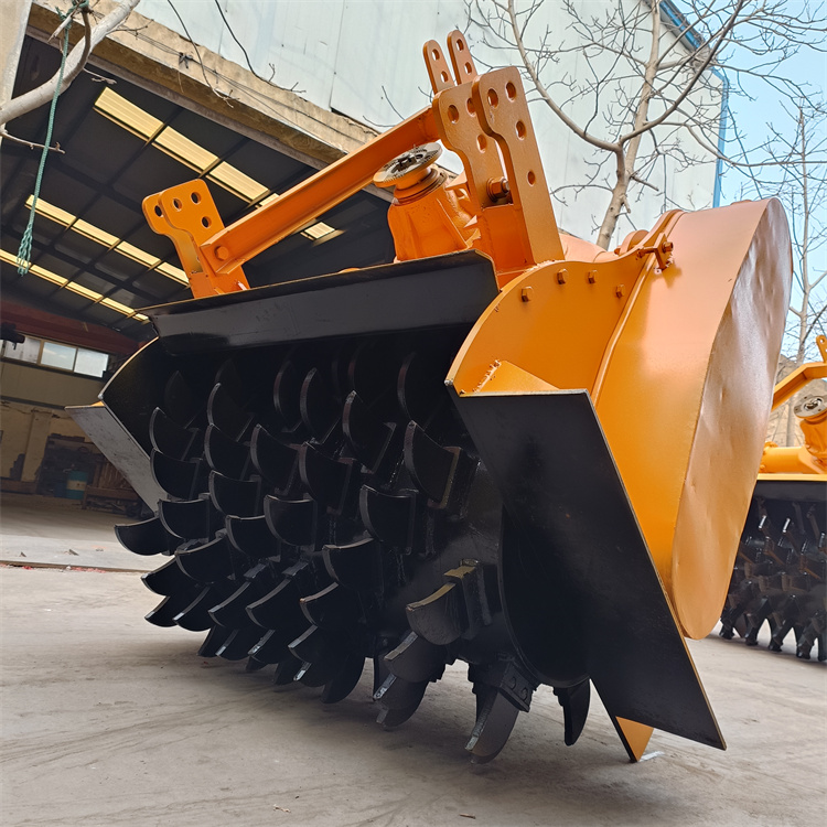 牵引式树根破碎机 1.2米斯太尔后桥树墩粉树机 白皮松粉碎机