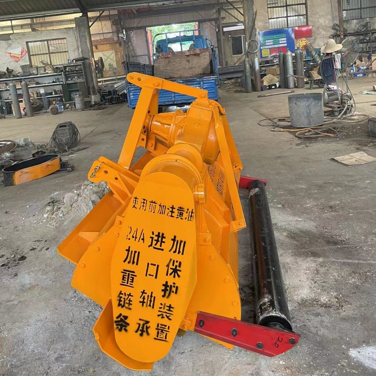 树枝粉树还田机 杨树墩子粉碎打烂机 1800型白皮松打树机