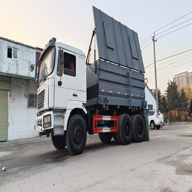 瑞源工程施工路面罐装水泥撒布车 消解灰石灰撒料车 公路养护撒灰车