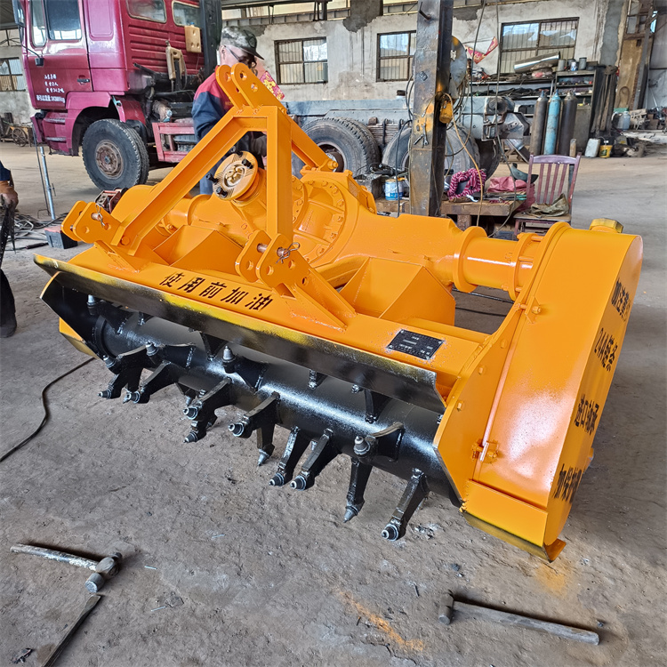 冷再生灰土拌和机 路基牵引式拌灰机 2米宽混凝土双轴拌合机