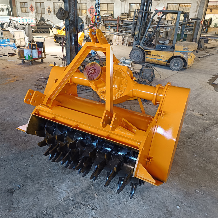 1米宽斯太尔后桥树根粉碎机 农田树疙瘩粉碎打碎机 树枝破碎机