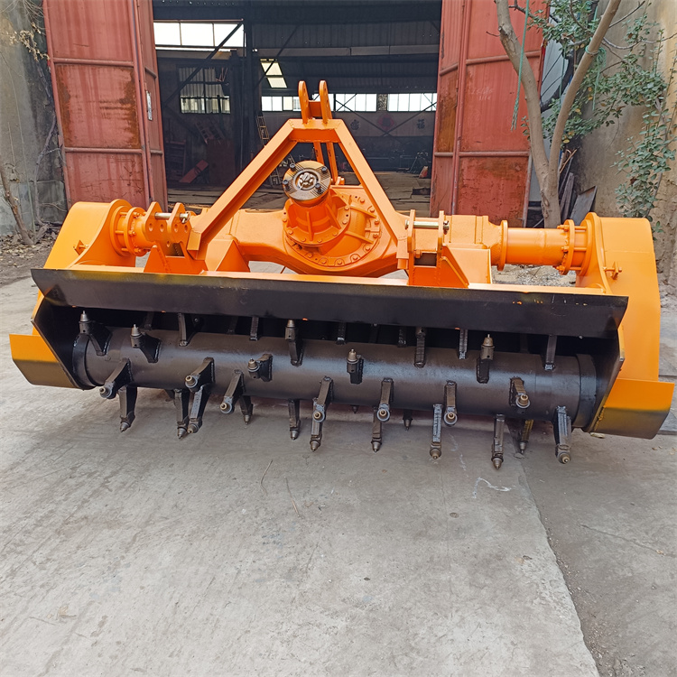 三排链条1.8米灰土拌合机 斯太尔后桥拌和机 工程路面路拌机