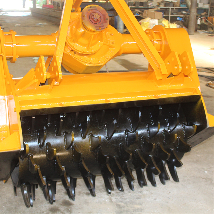 多功能干湿树墩粉碎设备 1米树根粉碎机 使用方便