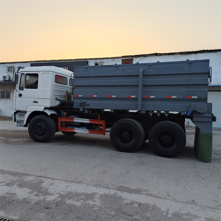 大型12方重汽改装路面撒布车 道路修建混凝土撒灰车 撒布宽度可调节