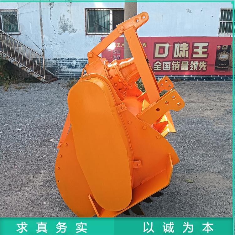 80公分树根粉碎机大型果园林退林还耕树桩木墩破碎机树疙瘩