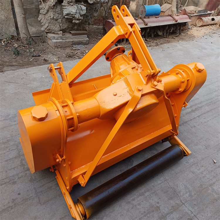 牵引式后桥树枝粉碎机 三点悬挂树木撕碎机 1米树墩子打树机