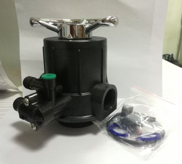 手动软化阀F64A染发剂生产用纯水玻璃钢罐净水器阀头润新多路阀