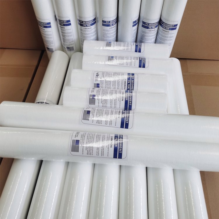 20寸熔喷滤芯化工反应冷却用纯水制备去除铁锈泥沙净水器过滤芯