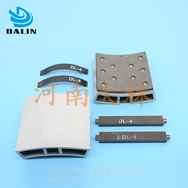 转矩从装置侧板经转矩杆传递24VC1000离合器摩擦片