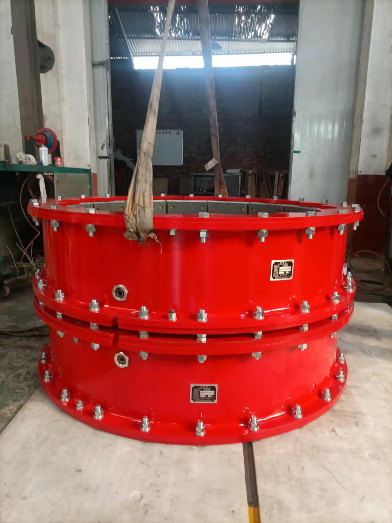 罗马尼亚钻井平台使用石油离合器LT1070*200