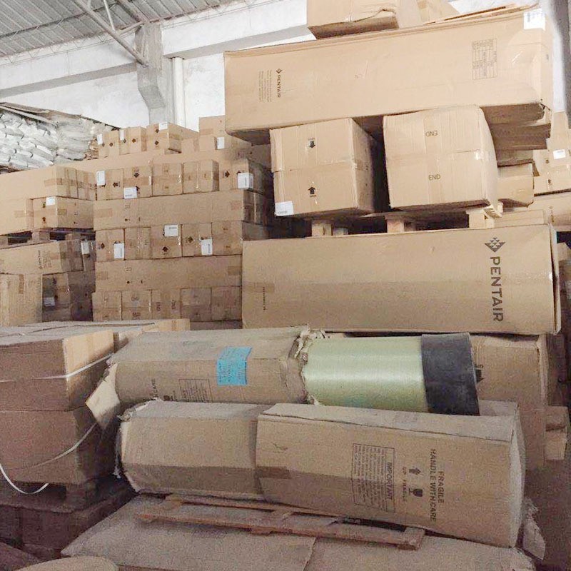 立式玻璃钢罐水处理过滤器饮料生产用纯水过滤 石英砂活性炭过滤罐