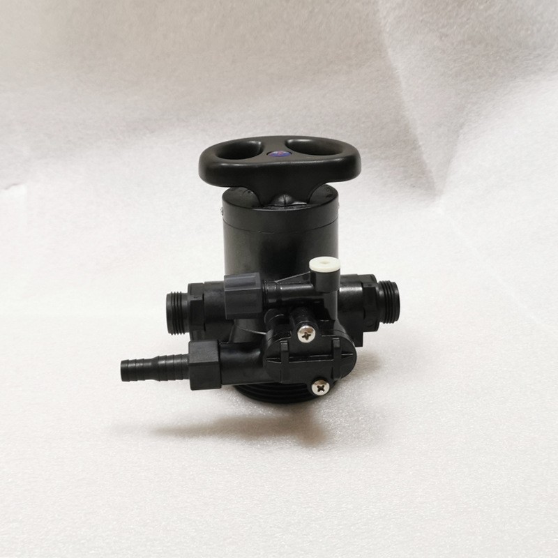 润新手动软化阀多路阀F64B 软水机2吨软化水设备去除水垢控制阀