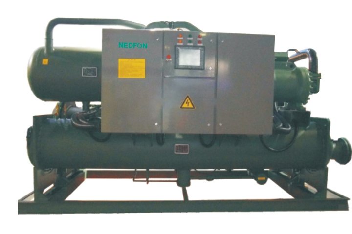 水冷螺杆式冷水机组(满液式) 不含氯保护环境 认准绿岛风