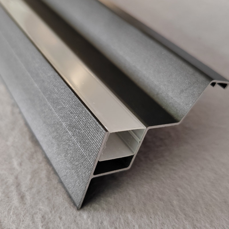 集成吊顶专用反光灯槽 透光性强 耐高温 烤漆 砂白 铝型材定制