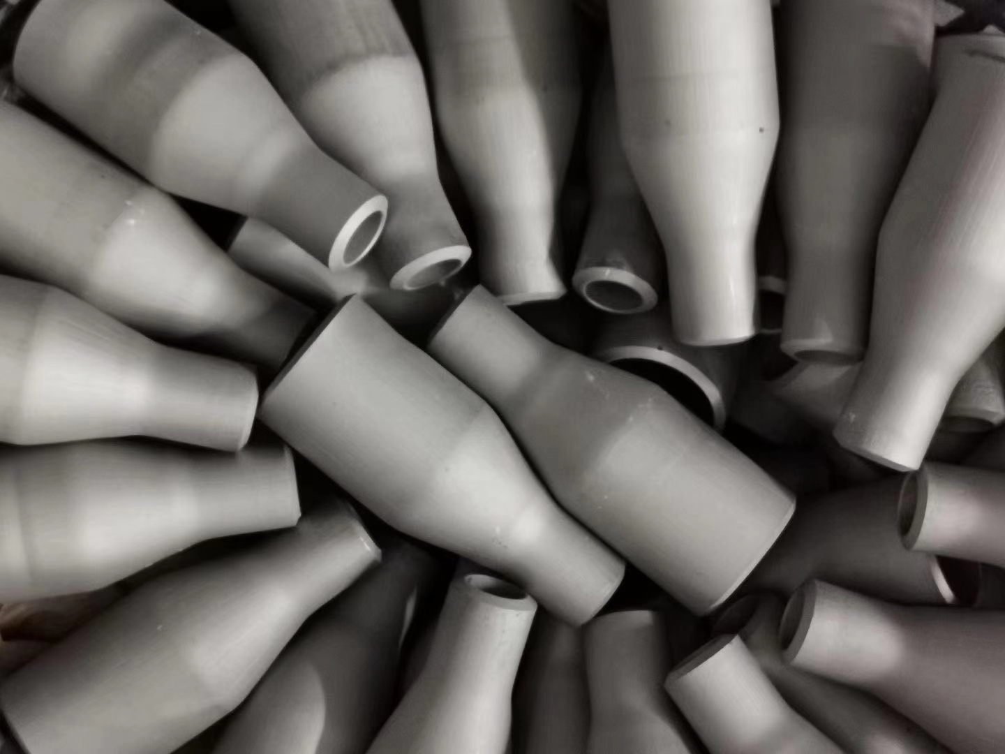 五岳316L工业级不锈钢异径管S31603变径大小头同心焊接管件国标