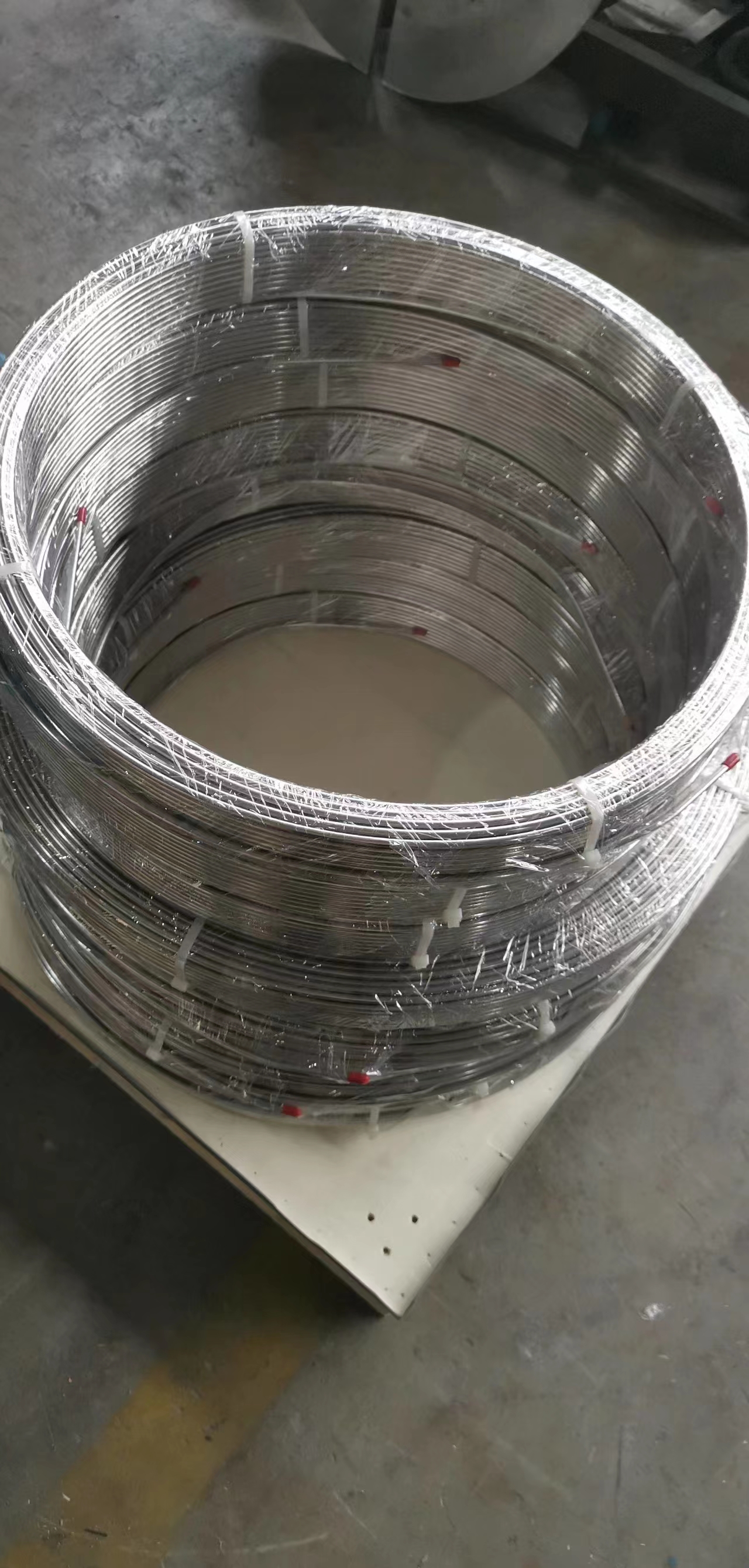 可定制不锈钢超长盘管 TP321光亮管 各种异型管