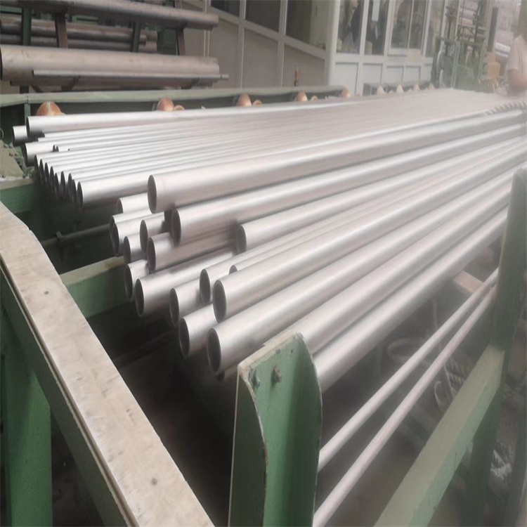 1Cr18Ni12不锈钢焊管 60*8 耐腐蚀不生锈 耐高温 配送到厂