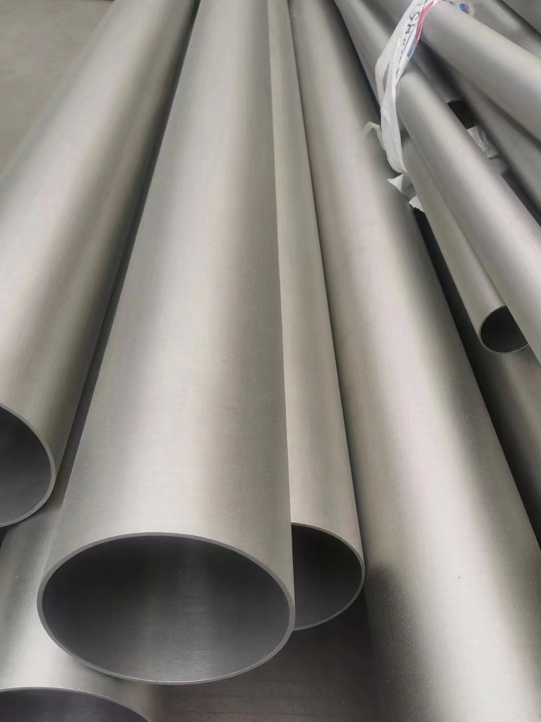 316L不锈钢小口径工业管 无缝焊管 白钢管 热交换器处理