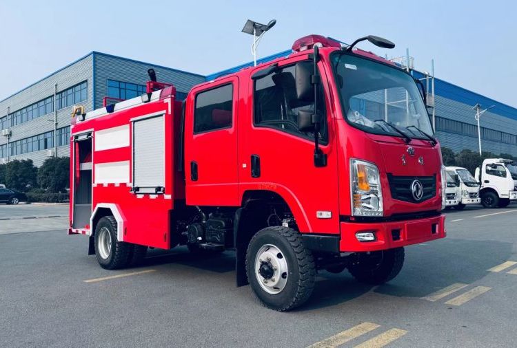 3.5吨汽油水罐消防车 可上牌 支持出口 可出口东南亚中东