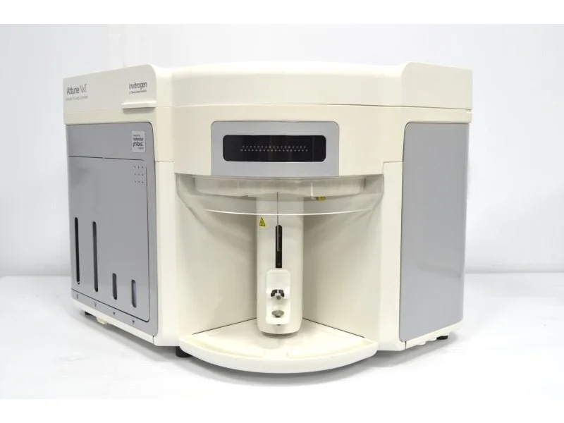 赛默飞 Invitrogen Attune™ NxT 流式细胞仪蓝色/红色/紫色16个荧光
