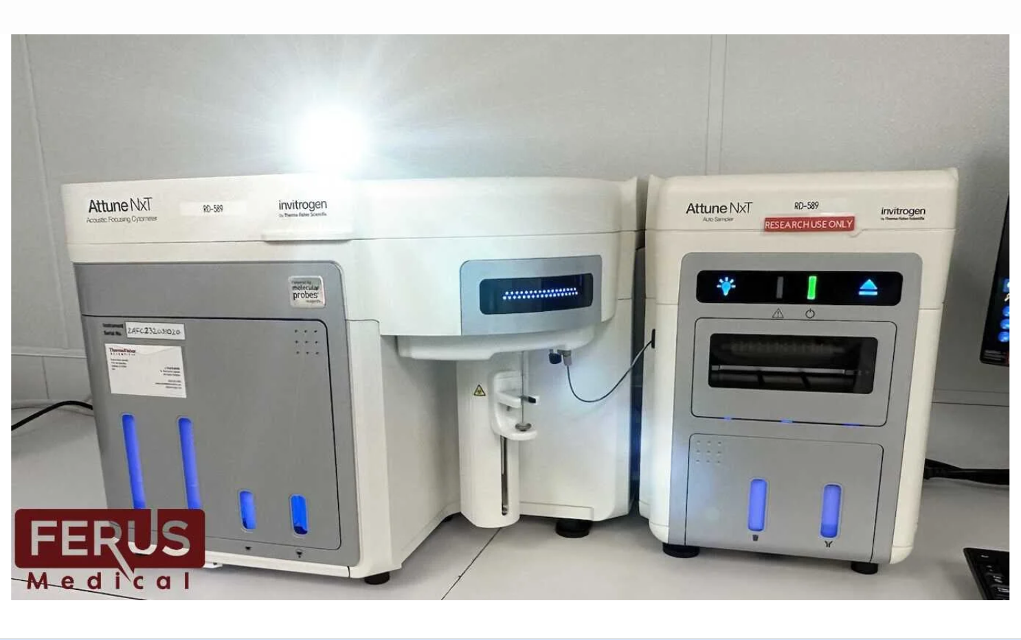 赛默飞Invitrogen Attune NxT 流式细胞仪蓝色每秒数千个细胞的速率