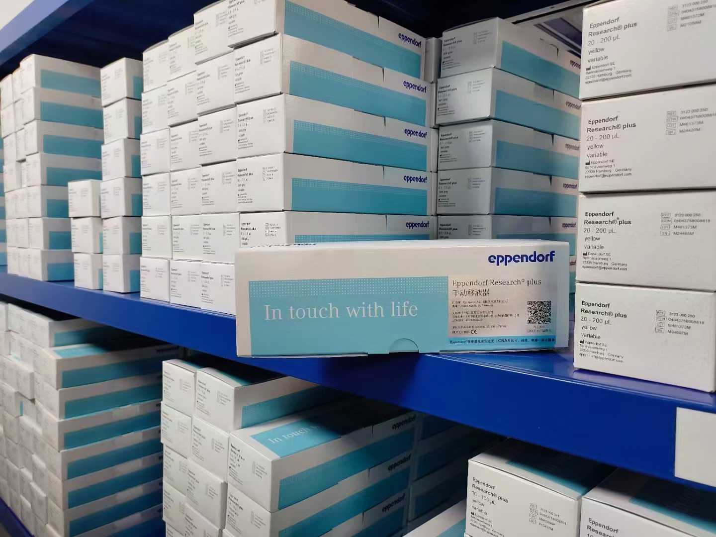 艾本德移液器Reference® 2十二通道中灰色可调量程自动化功能