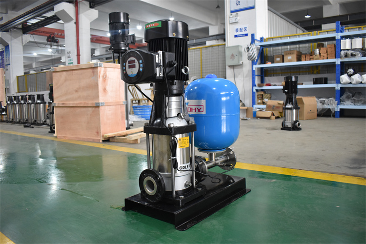 龙洋泵阀 单泵变频恒压供水设备 多级离心泵高层建筑可用