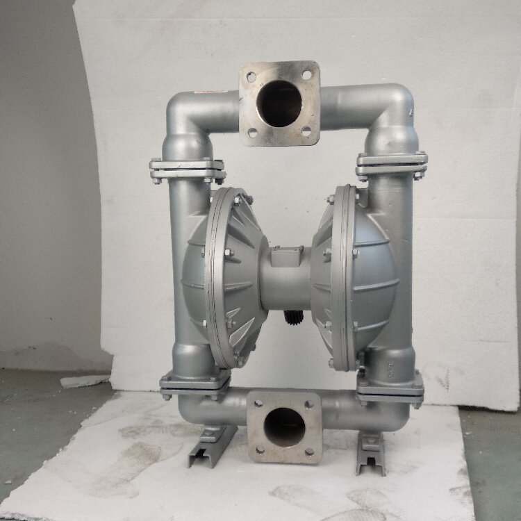 Q B Y-100不锈钢气动隔膜泵 抽吸多种腐蚀性液体 龙洋厂家批发