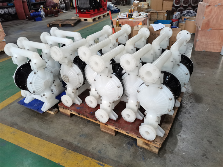 龙洋泵阀 QBY-65塑料气动隔膜泵 新型输送机械 体积小