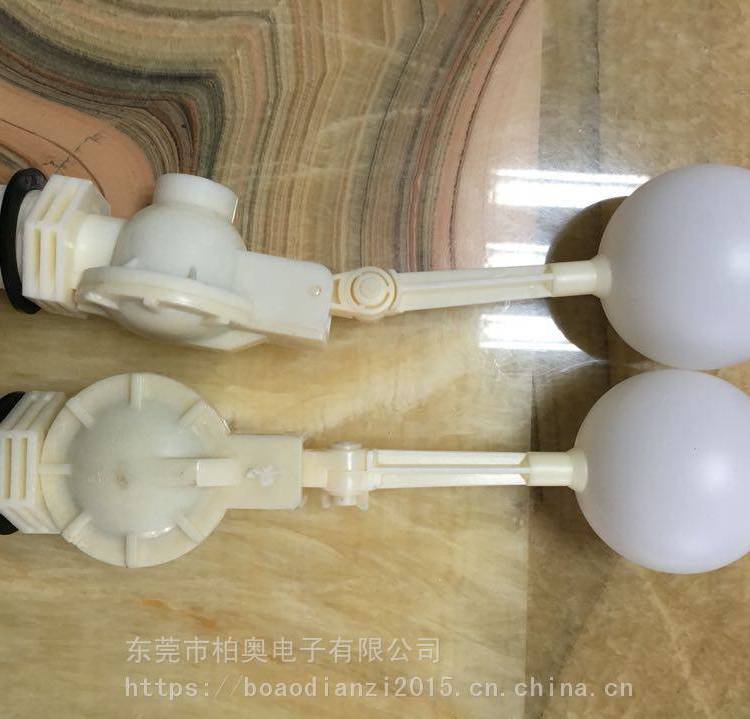 鑫佰奥供应冷水机全自动塑料浮球阀 ABS蓄水箱水位控制阀单向DN32