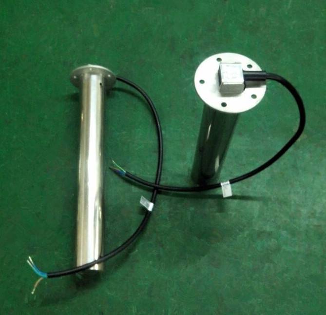 鑫佰奥油箱油位传感器 液位开关液体感应器报警控制器