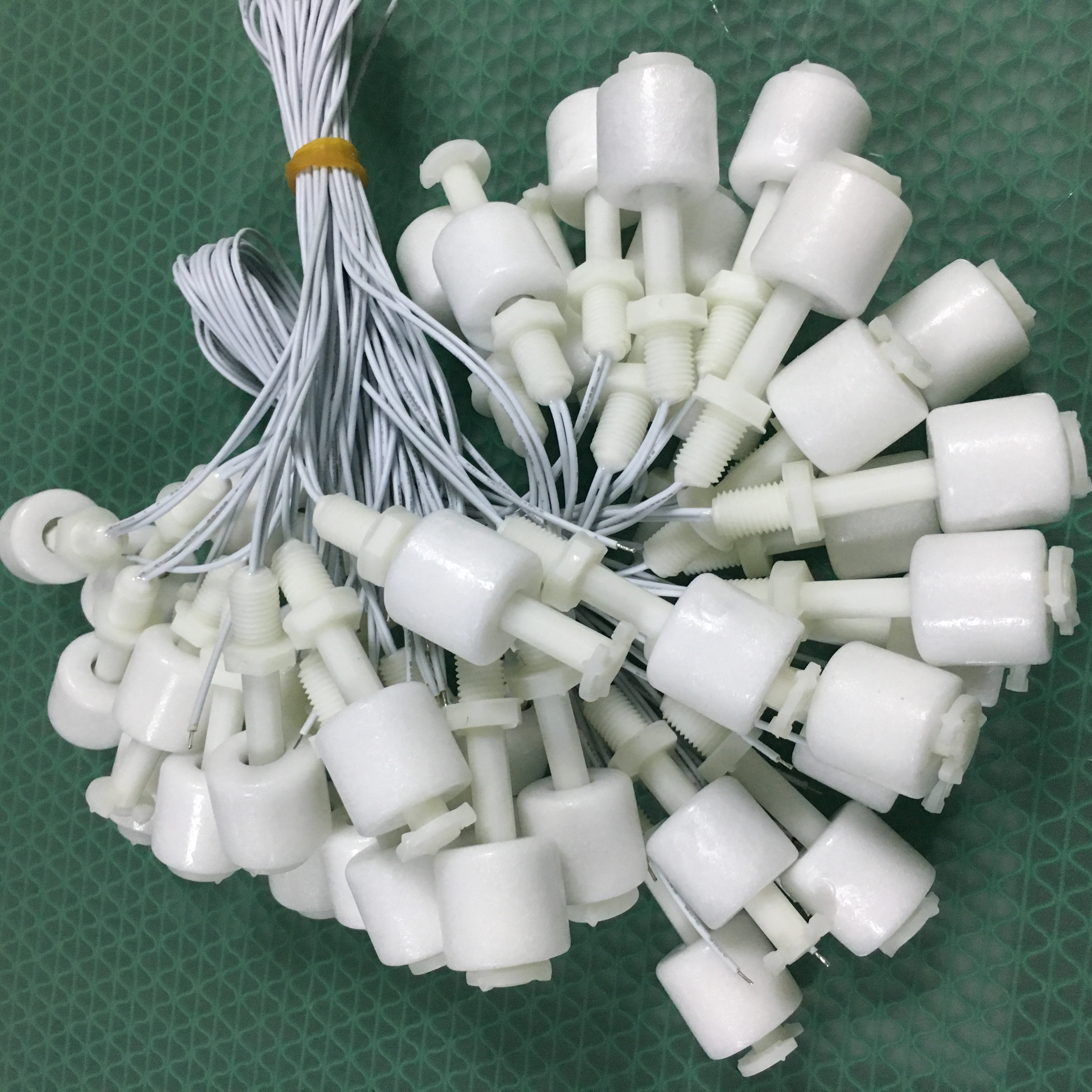 咖啡机液位开关 水位控制液位传感器 防腐塑料PP浮球M8M10