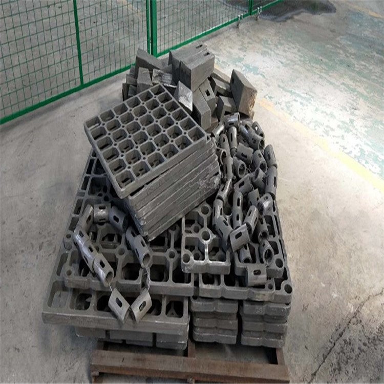 ZG40Ni38Cr19Si2Nb1铲料板 热处理护板 耐磨高韧性 提供铸造模具