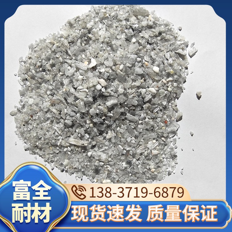 莫来石相大大高于烧结产品，具有良好的耐火性