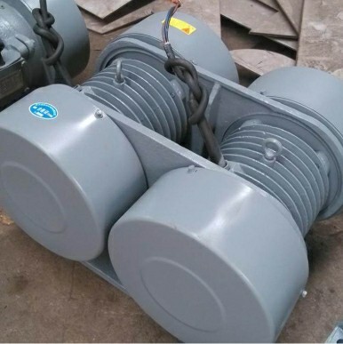 共威 YZO振动电机，卧式三相异步款 适配振动筛作业 支持定制