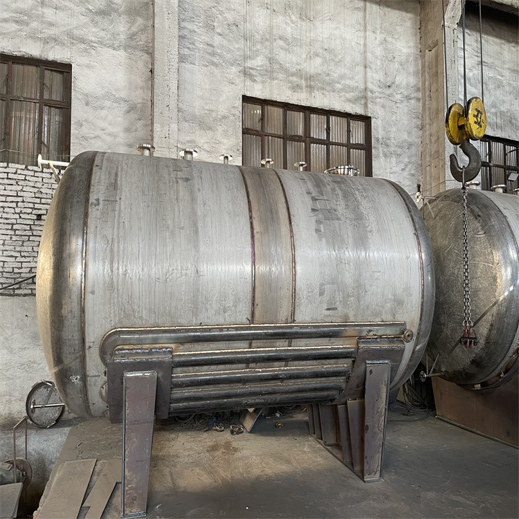 不锈钢储罐 立式储罐 卧式反应罐 耐酸碱性能稳定