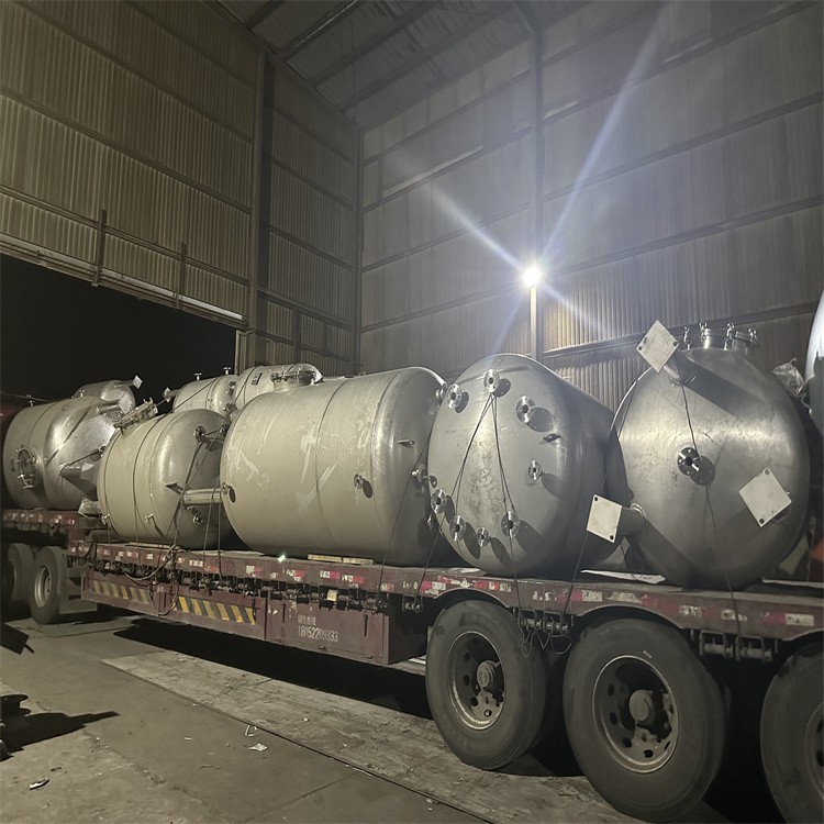 不锈钢储罐 大型双层立式大容量存储罐 可按需定制