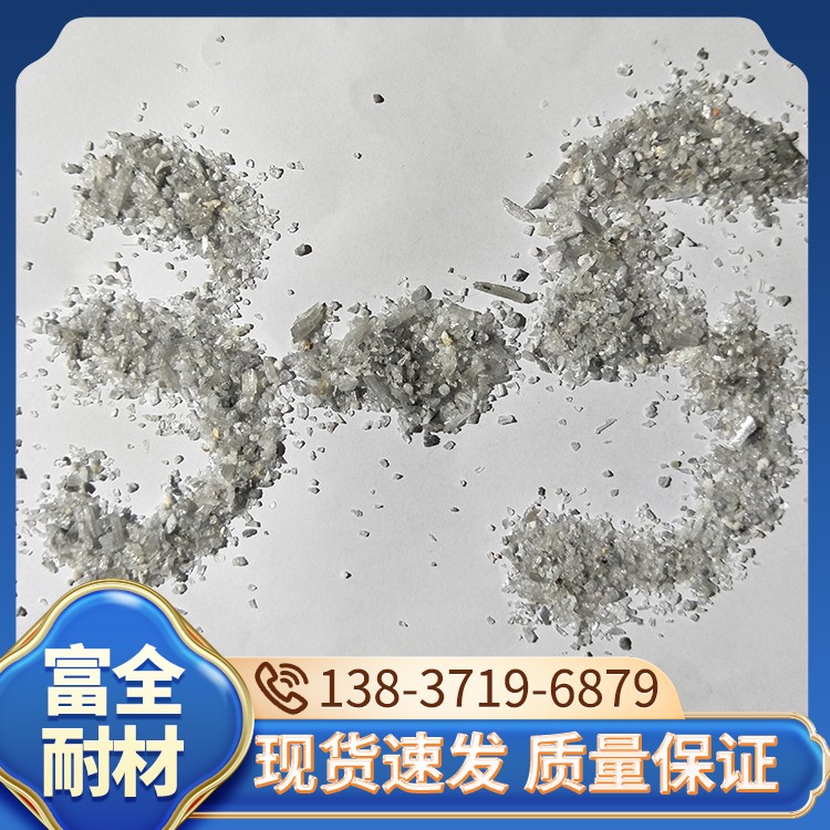 莫来石相大大高于烧结产品，具有良好的耐火性