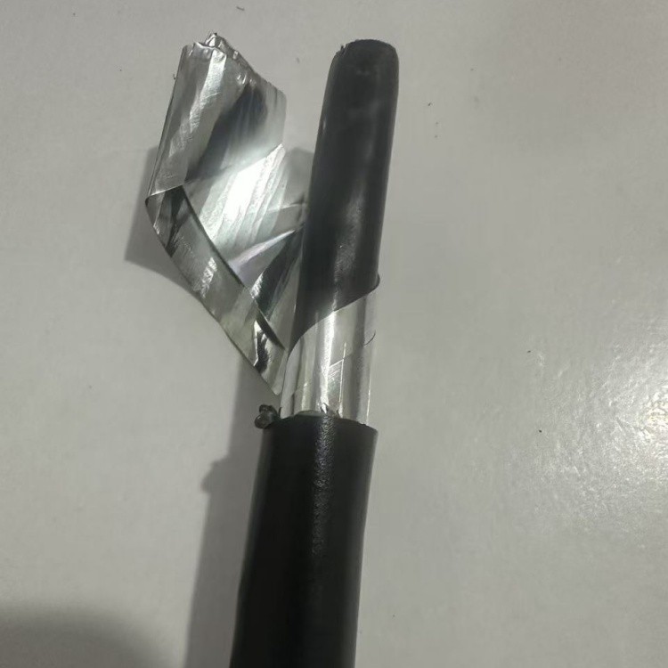 铠装计算机电缆 移动通信用 防水抗拉性好