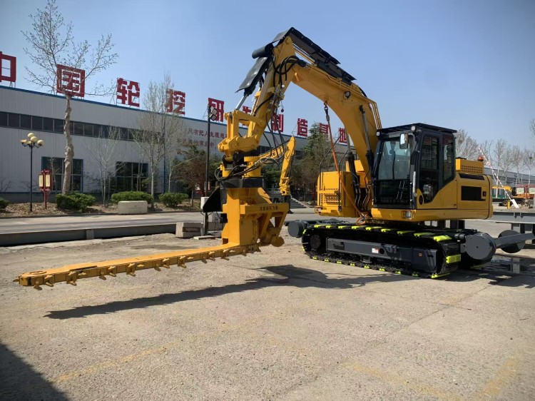 恒特重工 供应多功能铁路清筛机