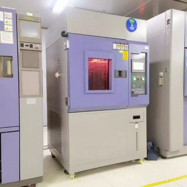 电子产品模拟太阳光试验箱