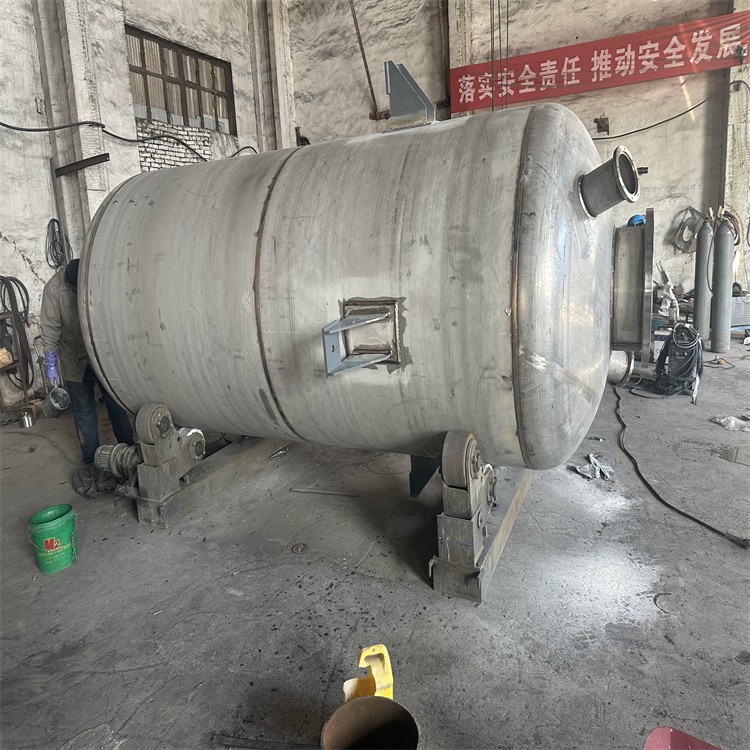 不锈钢储罐 承压生活热水 太阳能闭式水箱